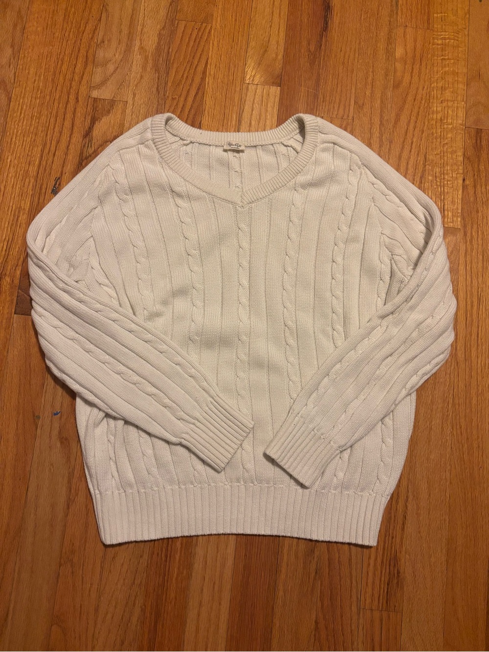 Brandy Melville Cream Cable V-Neck Sweater